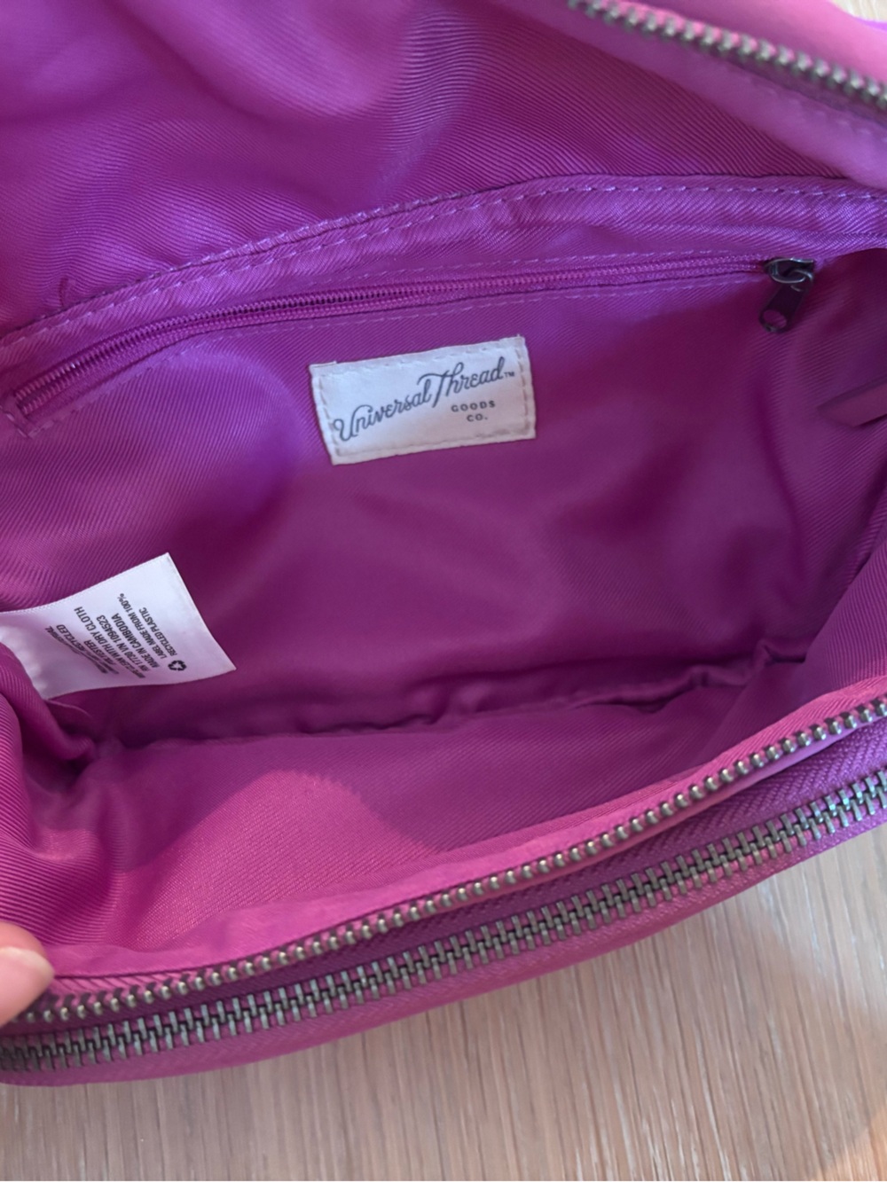 Fuchsia Pink Sling Bag - Minimal Crossbody Waist Pack - Picture 4 of 7